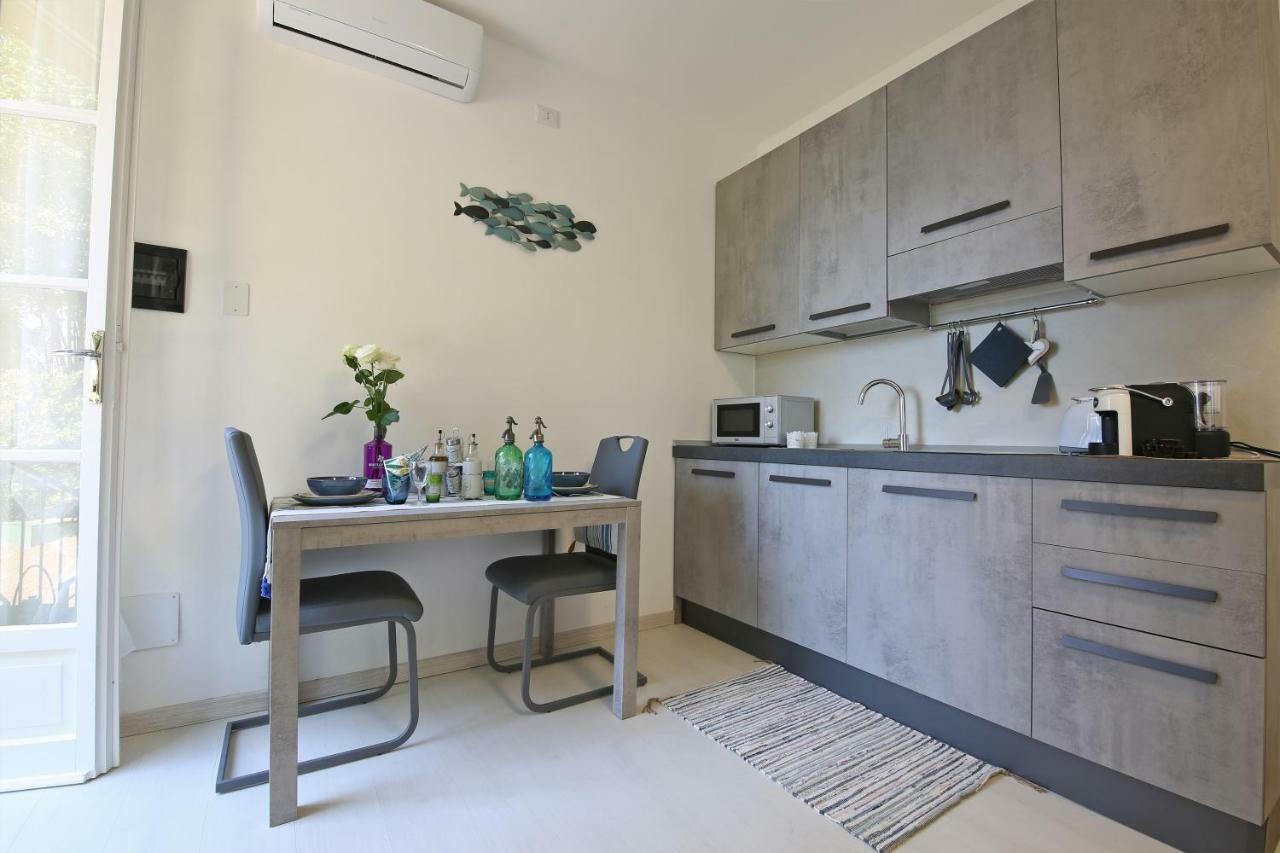 Apartment A Lago Private Beach And Parking Oliveto Lario Extérieur photo