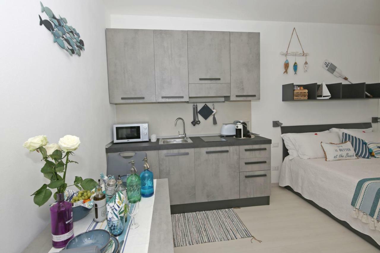 Apartment A Lago Private Beach And Parking Oliveto Lario Extérieur photo